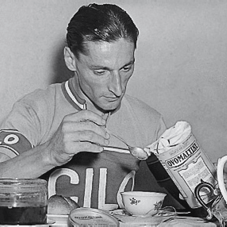 Ferdy Kübler mit Ovomaltine an der Tour de Suisse 1947